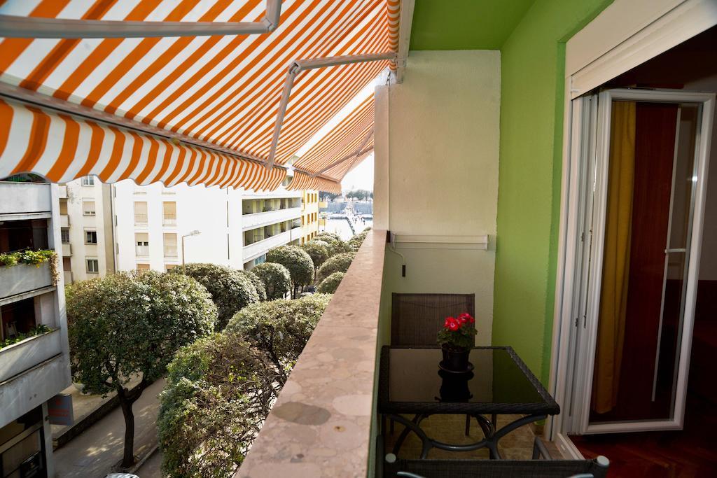 El Mirador Rooms With Balcony Задар Екстериор снимка